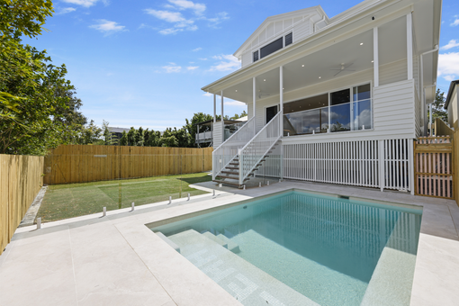 A Fresh Take on Queensland Style: Modern Living in an Old Queenslander