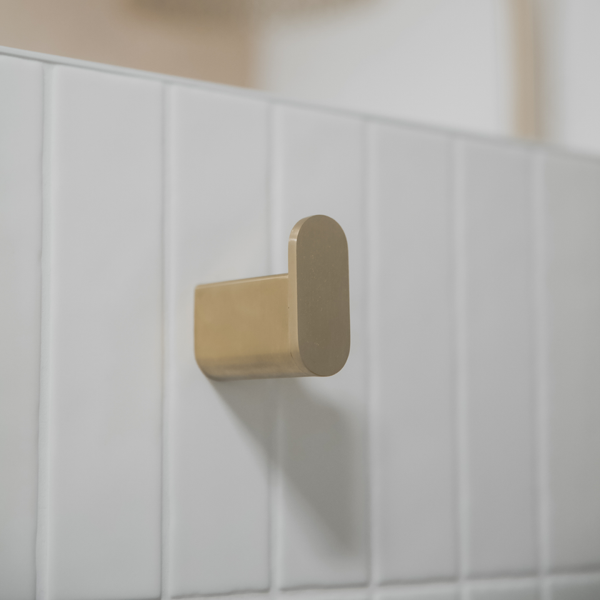 Noosa White Matte Wave Subway