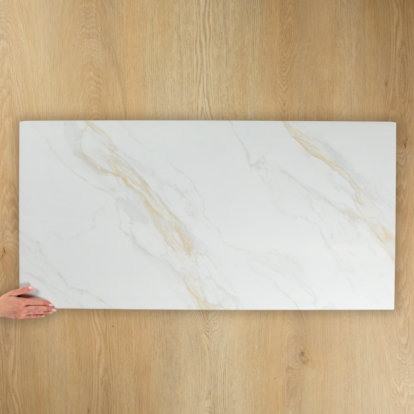 Carrara Golden Line Polished