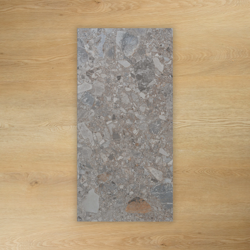 Breccia Brown In Out