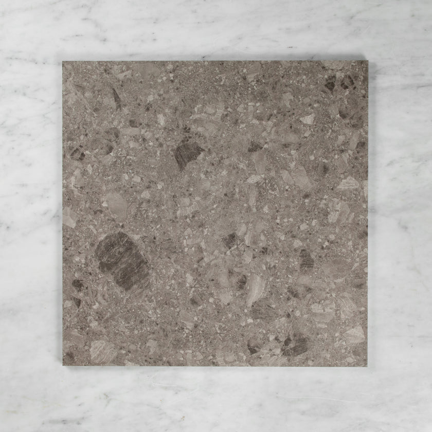 Ceppo Mid Grey In Out