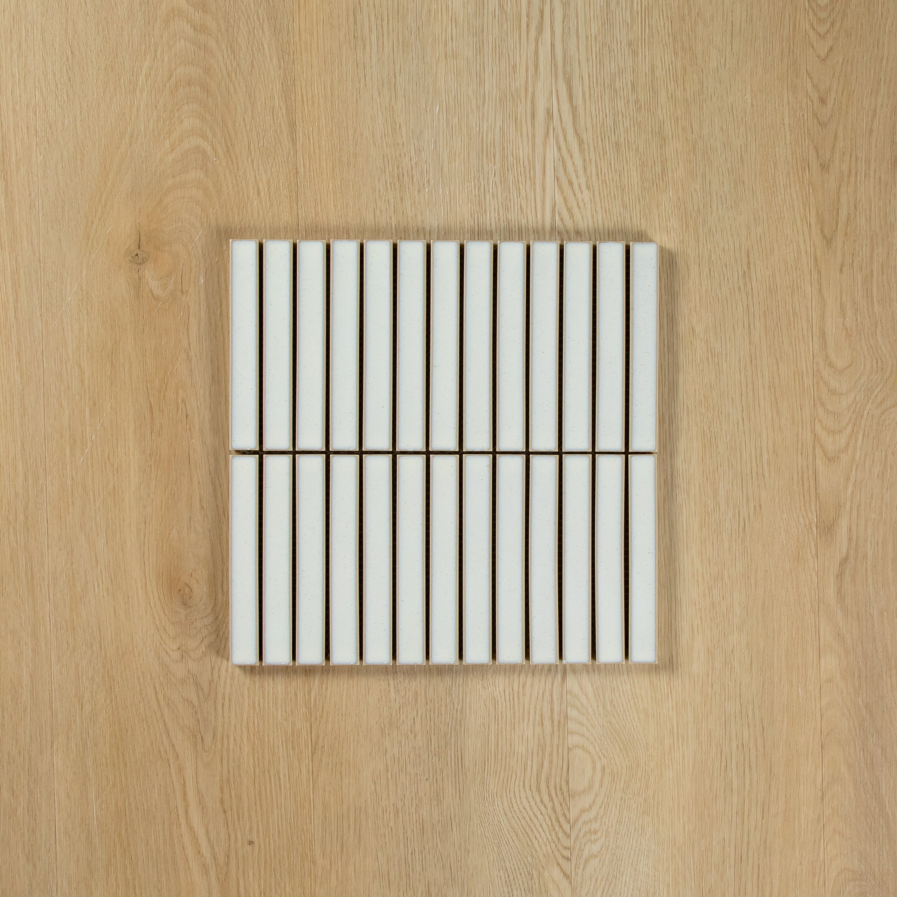 Clovelly Antique White Gloss Kit Kat Mosaic