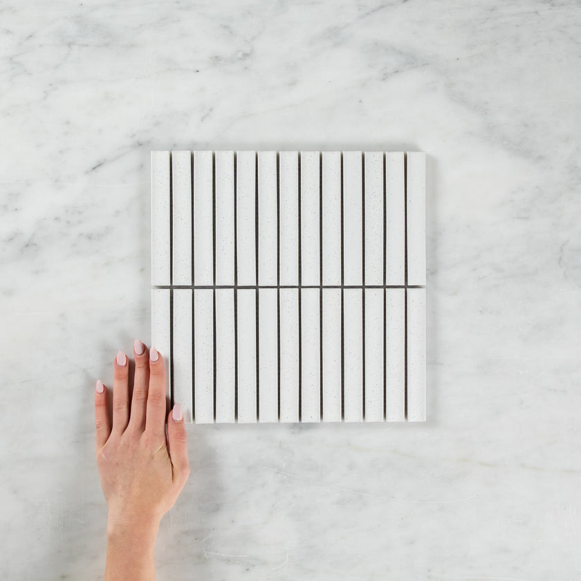 Clovelly White Grey Speckle Matte Concave Kit kat