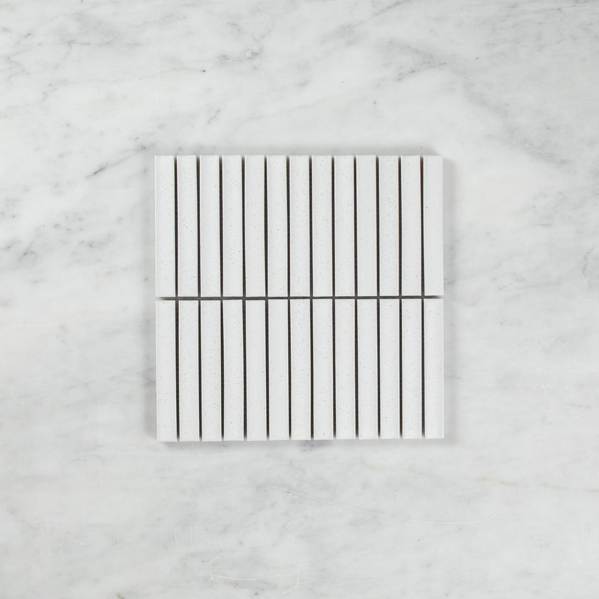 Clovelly White Grey Speckle Matte Concave Kit kat