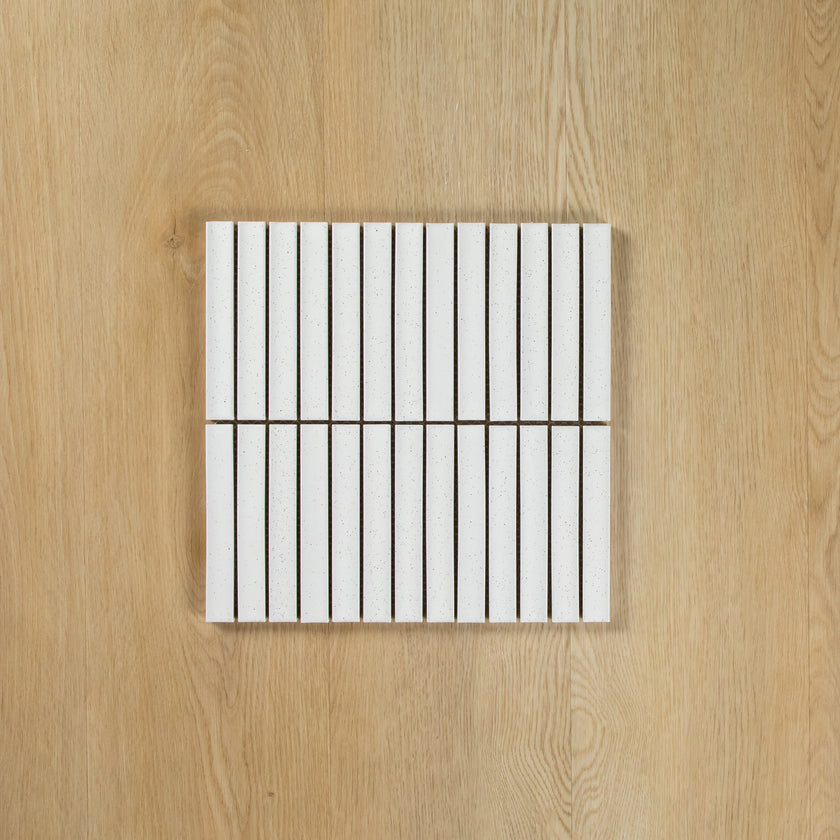 Clovelly White Grey Speckle Matte Concave Kit kat