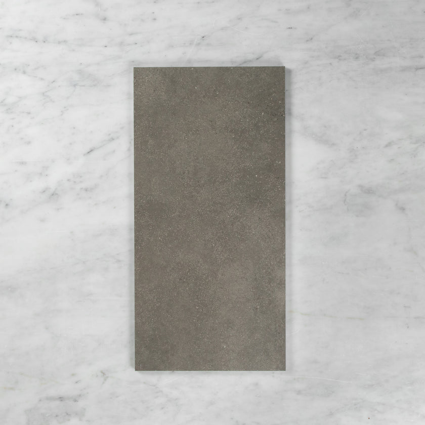 Lifestone Dark Grey External