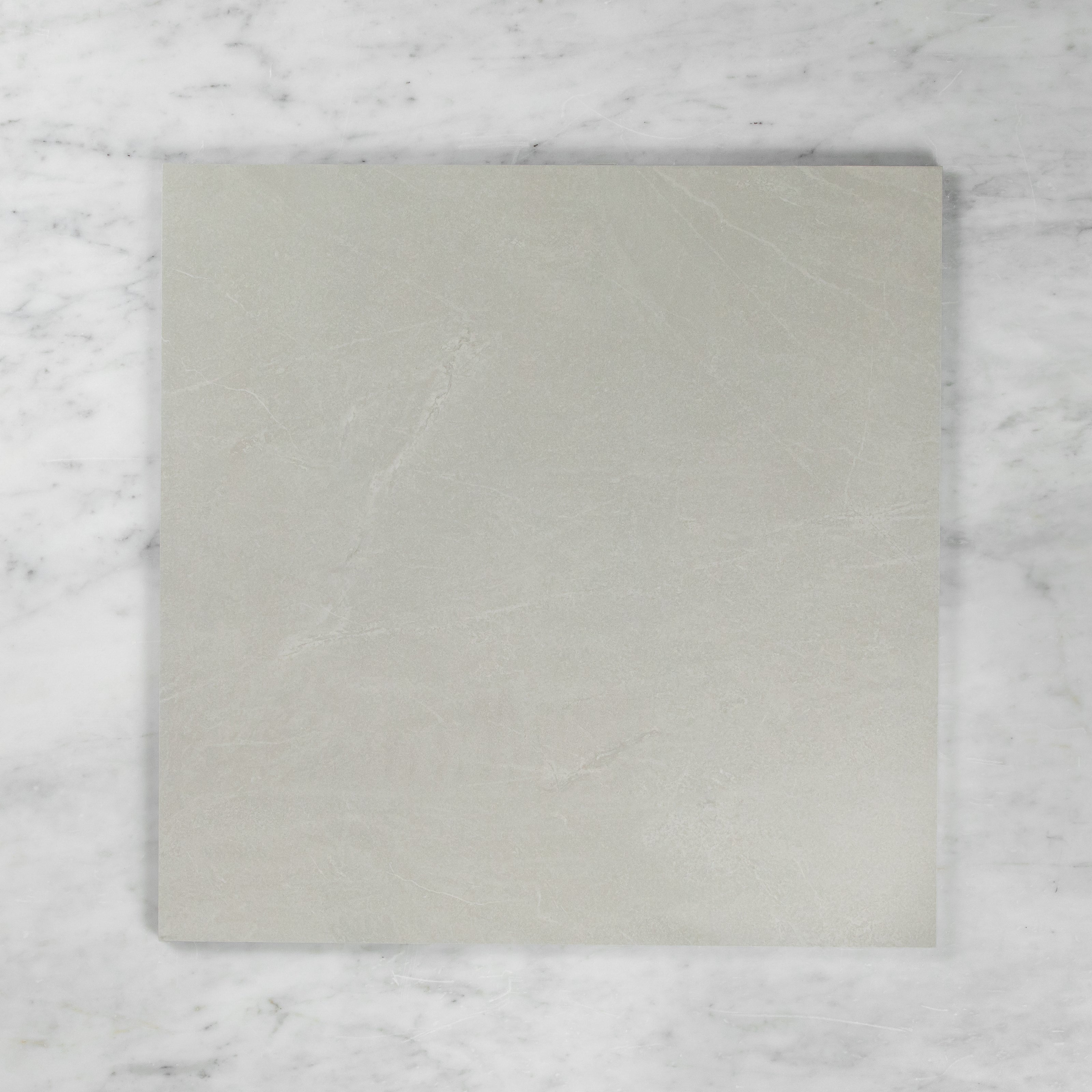 Lucas White Matte