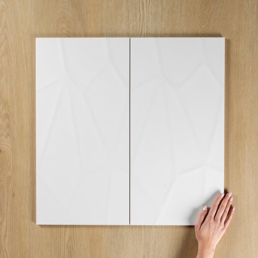 Matrix Gloss White Diamond 300 x 600