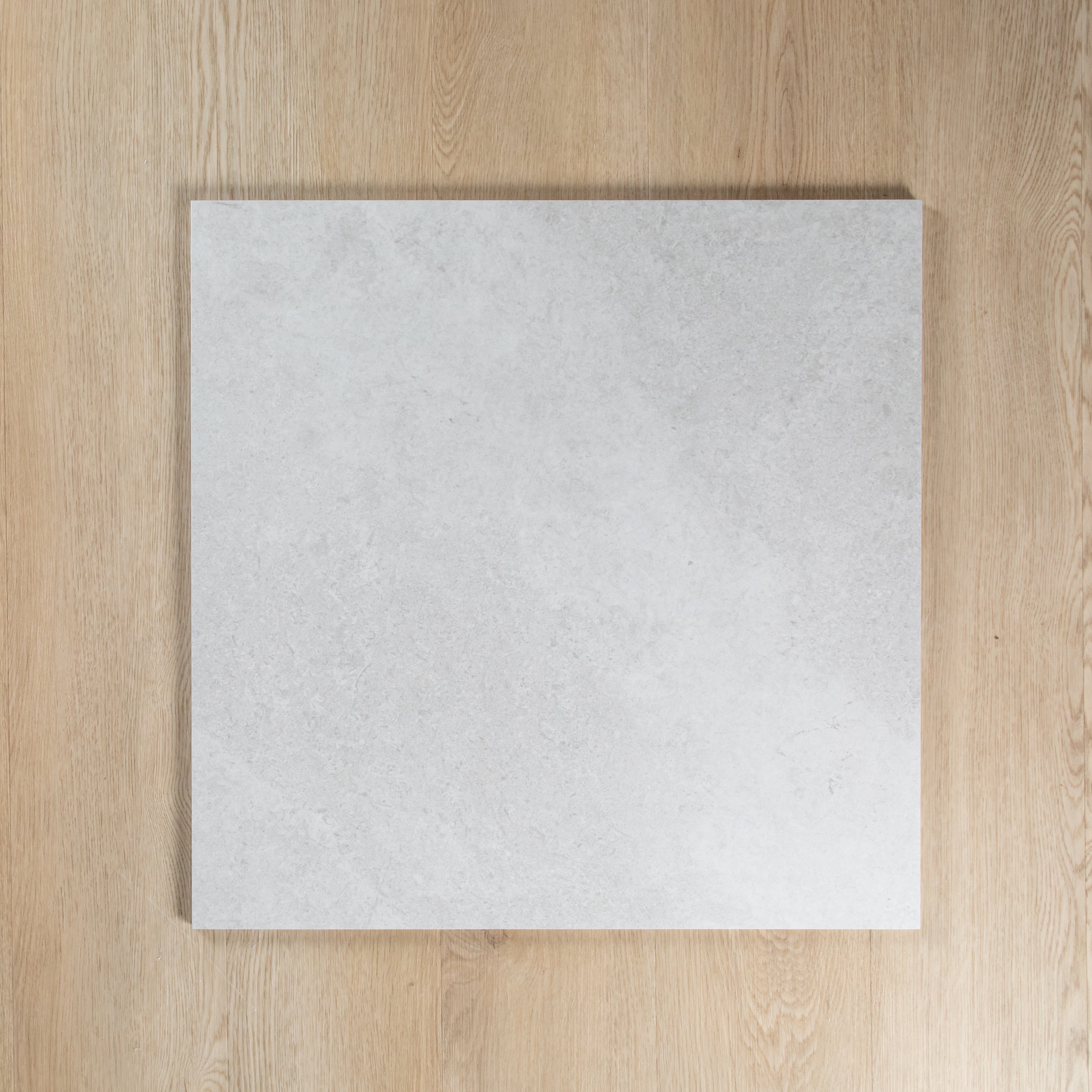 Mineral White In Out