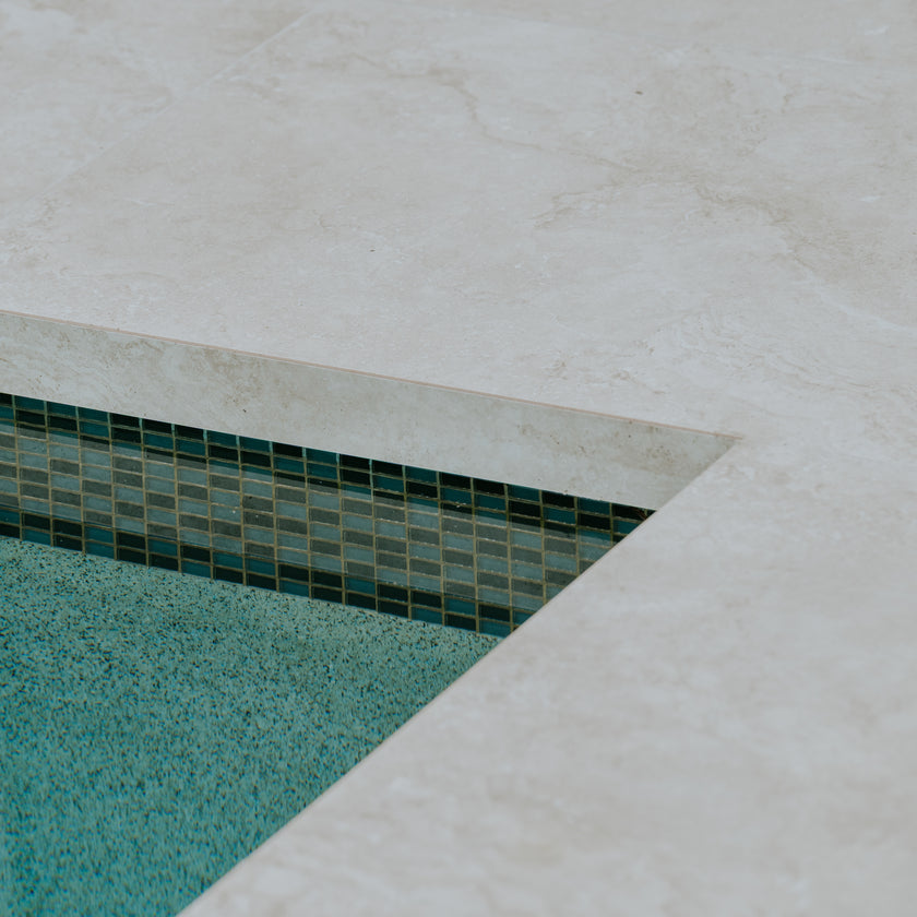 Norcia Light Drop Face Coping