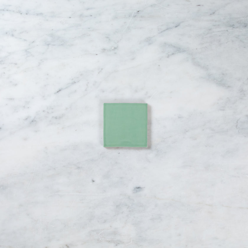 Noosa Eucalyptus Green Gloss Wave