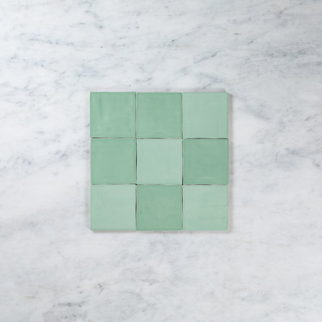 Noosa Eucalyptus Green Gloss Wave