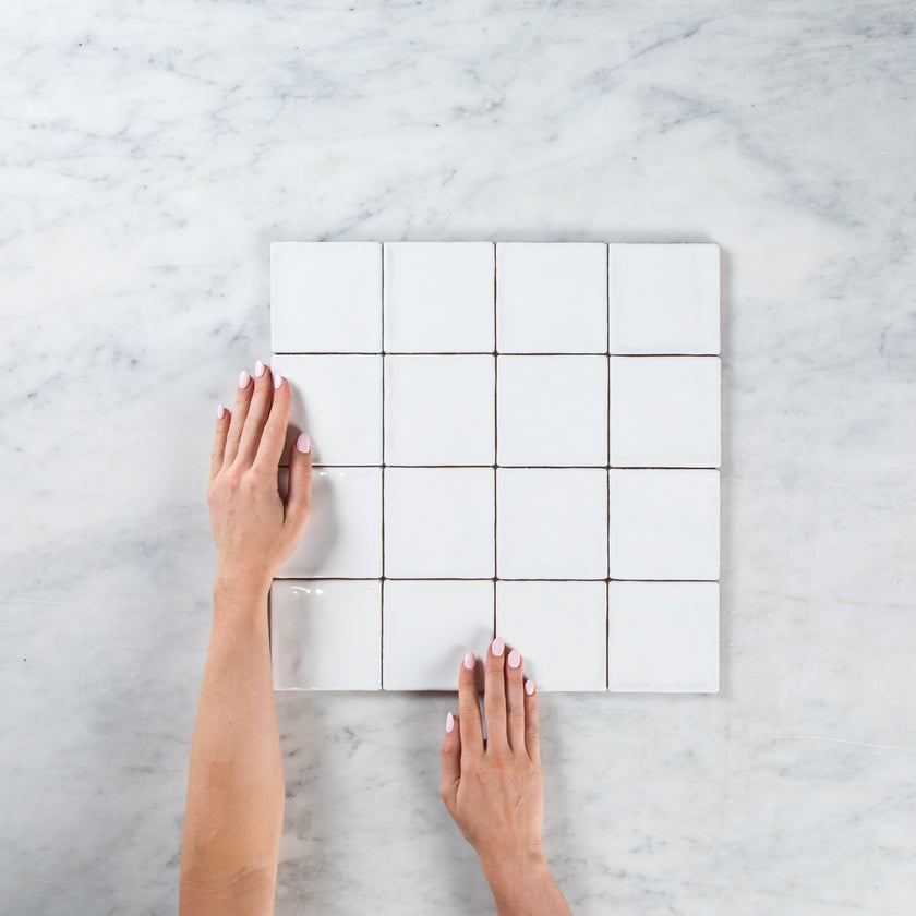 Noosa White Gloss Wave 100 x 100