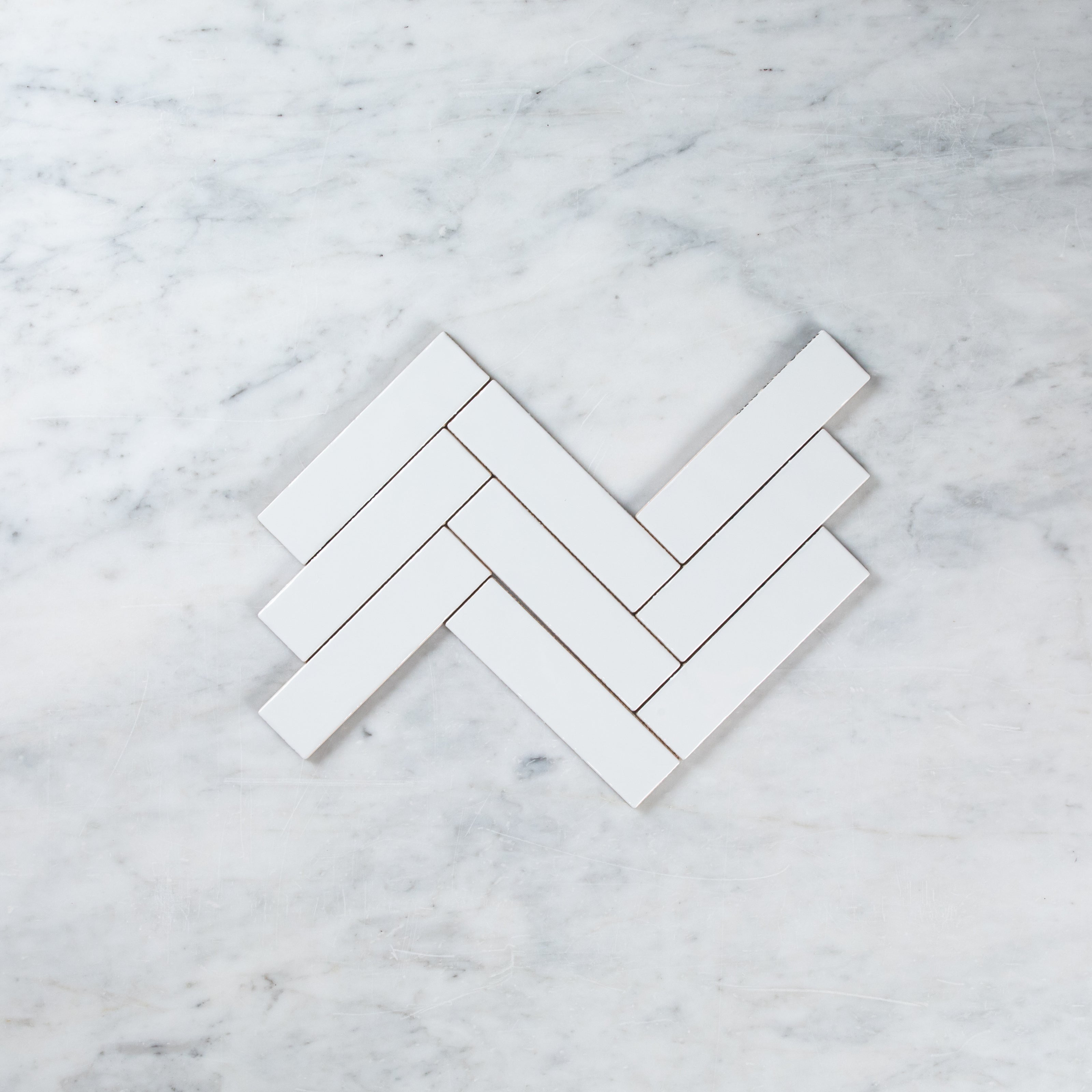 Noosa White gloss Wave Subway