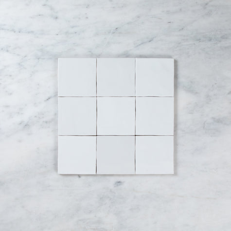 Noosa White Gloss Wave