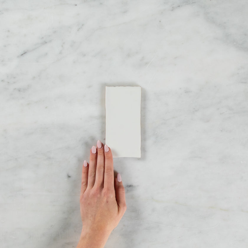 Noosa White Gloss Wave