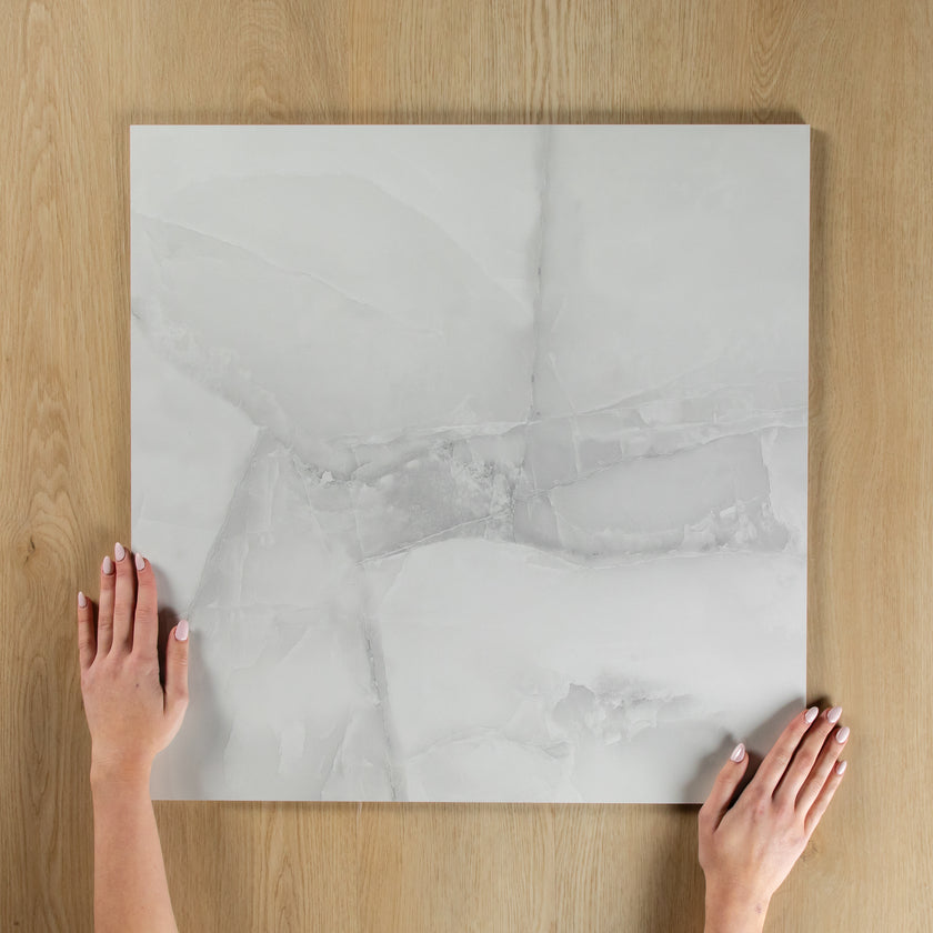 Petah Onyx Light Grey Polished